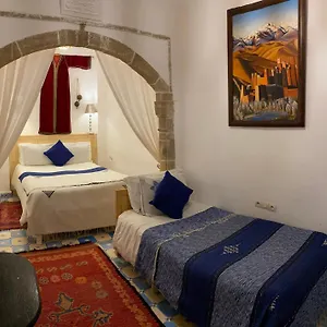 Azul Nocleg ze śniadaniem As-Suwajra